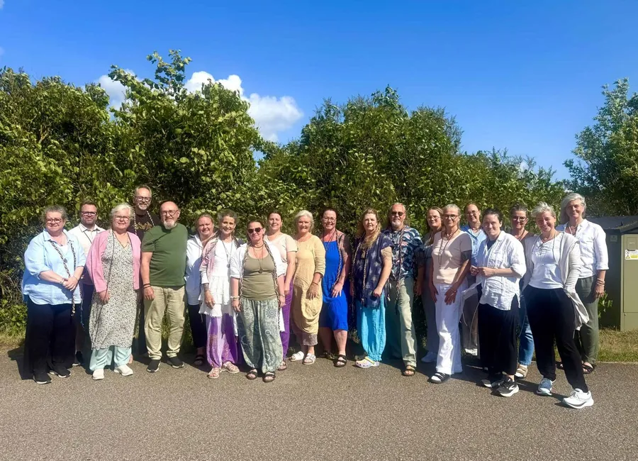 Gruppfoto på deltagarna från den Shamanska Healing Retreaten